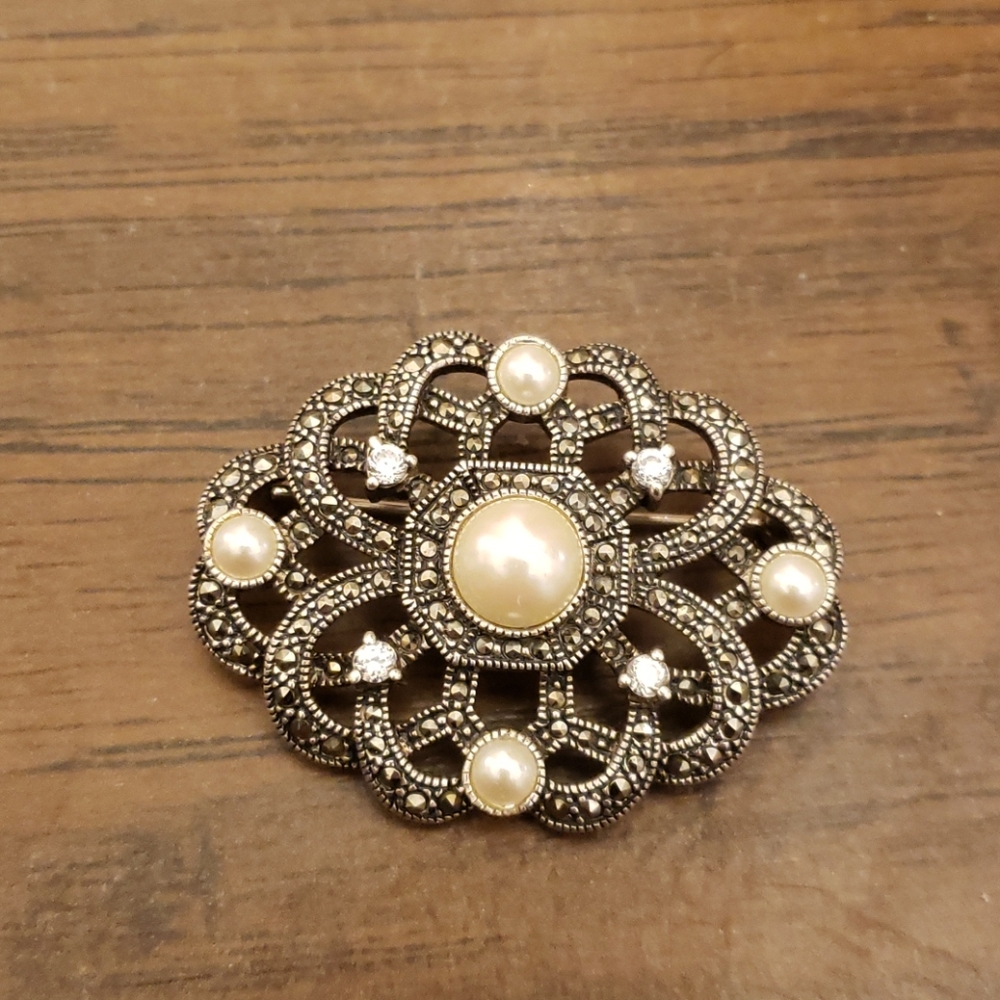 Vintage Serling silver brooch - Picture 1 of 2